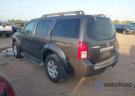 2010 Nissan Pathfinder Se z USA, uszkodzony, nr VIN 5N1AR1NN2AC614919